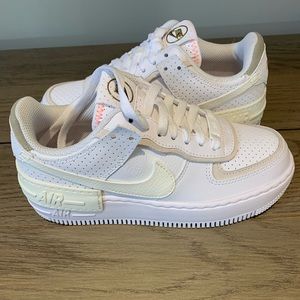 Nike AF1 Women’s white with beige swoosh size 6